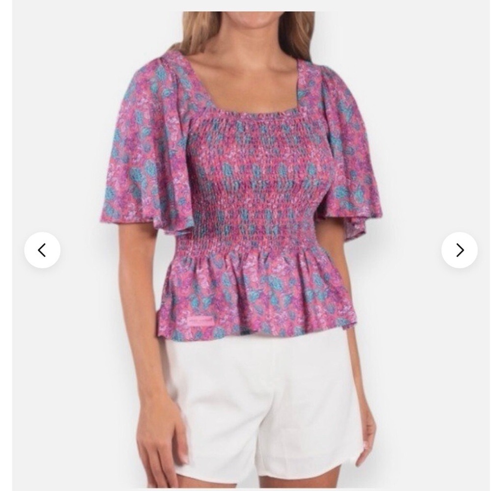 SALE Women's SIMPLY SOUTHERN Shirred Smocked Seahorse Top‎ Size Small